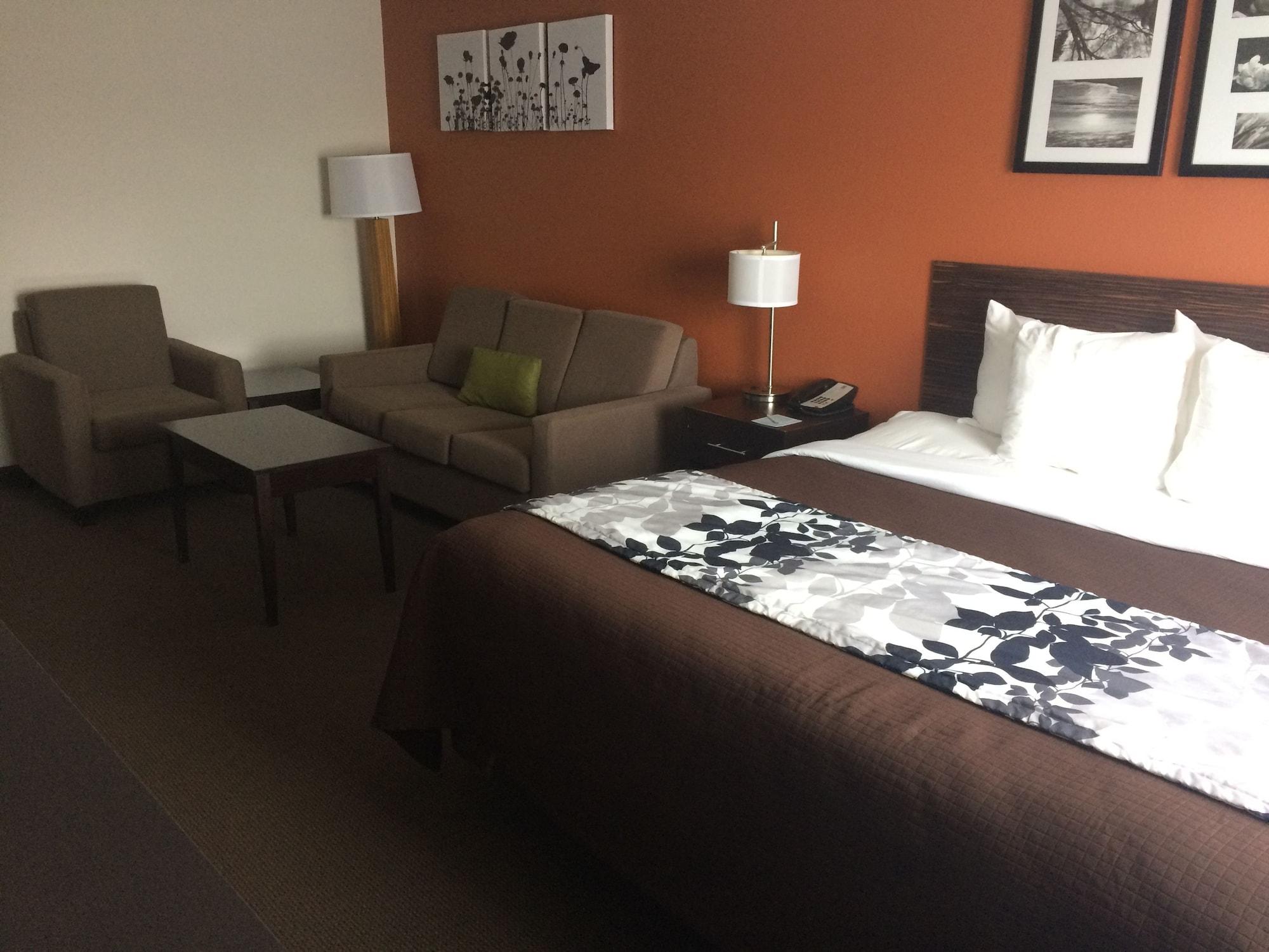 Sleep Inn & Suites And Conference Center Downtown Indianapolis Bagian luar foto