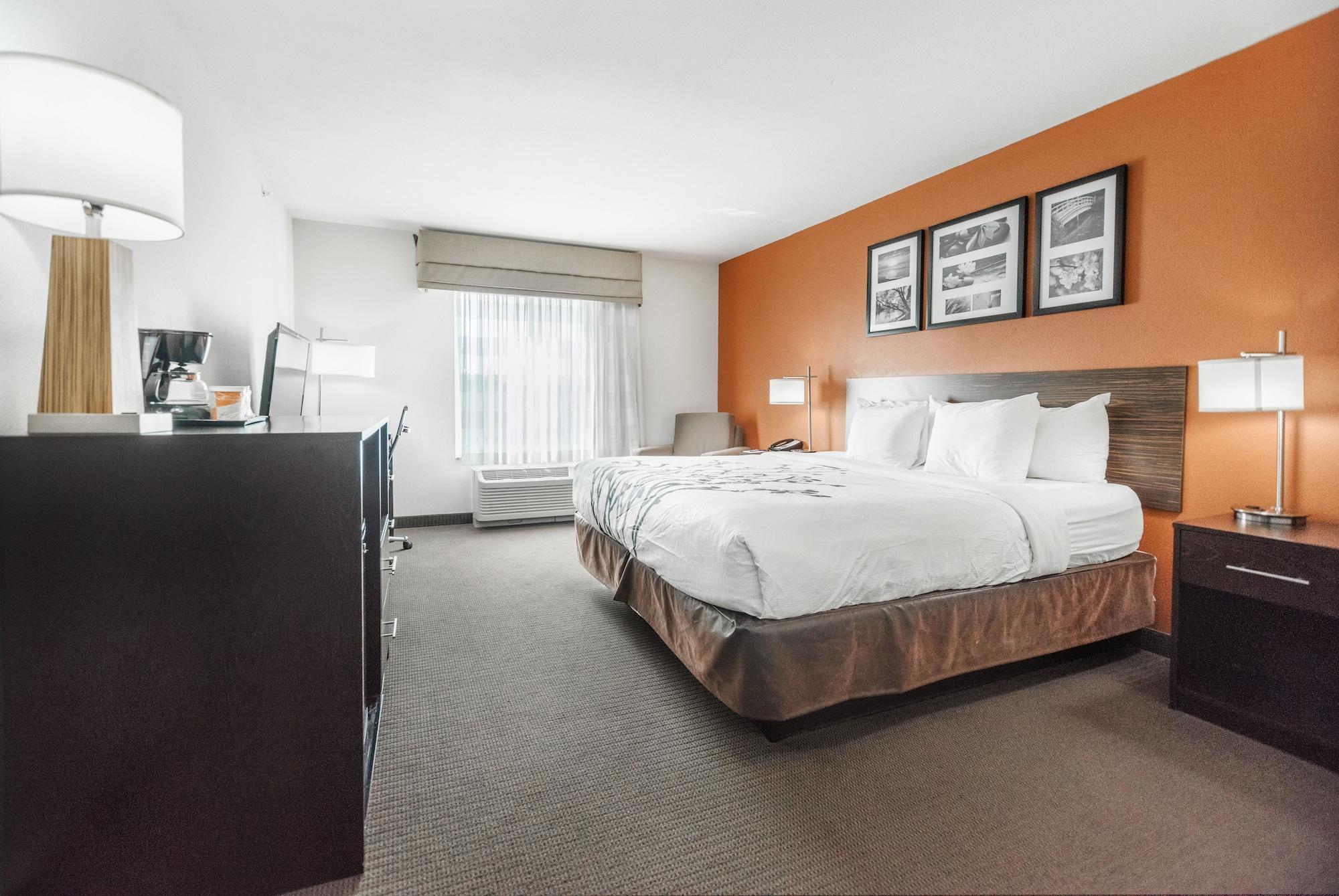 Sleep Inn & Suites And Conference Center Downtown Indianapolis Bagian luar foto